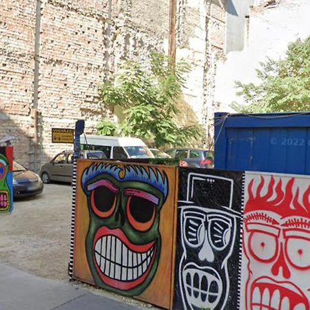 Gabi'S Central Broadway Nest @ Nagymezo Str Budapest Bagian luar foto